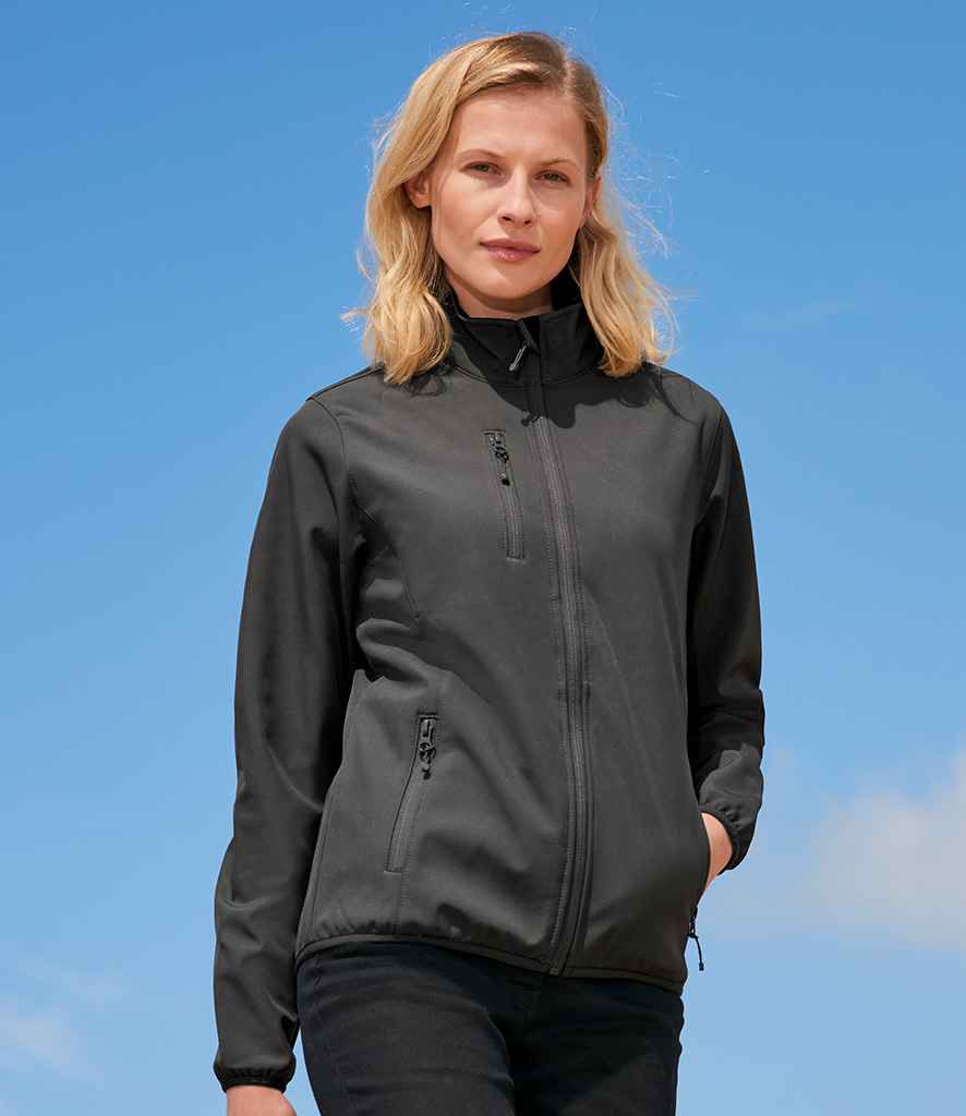 Falcon softshell deals